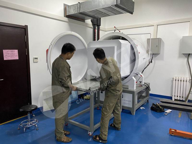 西安交通大學真空氣氛爐客戶（hù）案例